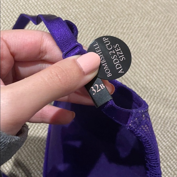 Victorias Secret Lace Bombshell Bra - Picture 4 of 6